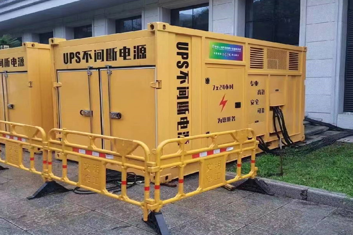 新建发电机租赁施工现场